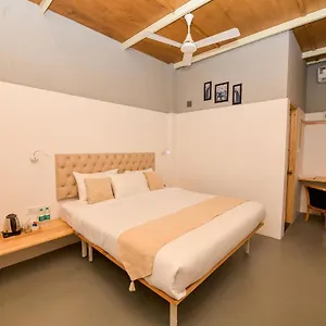 Hotel Shine Residency